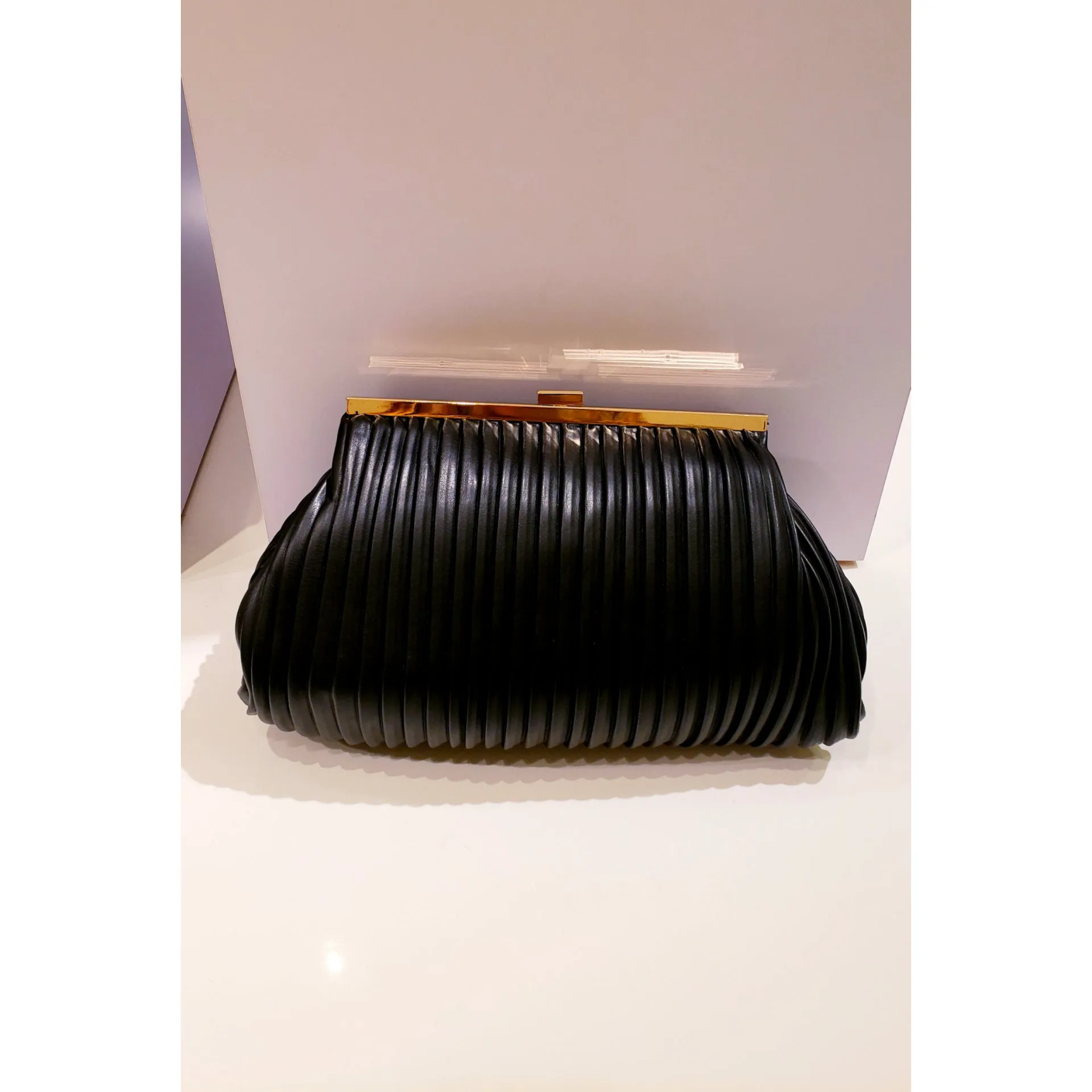 Luxe 70s Clutch
