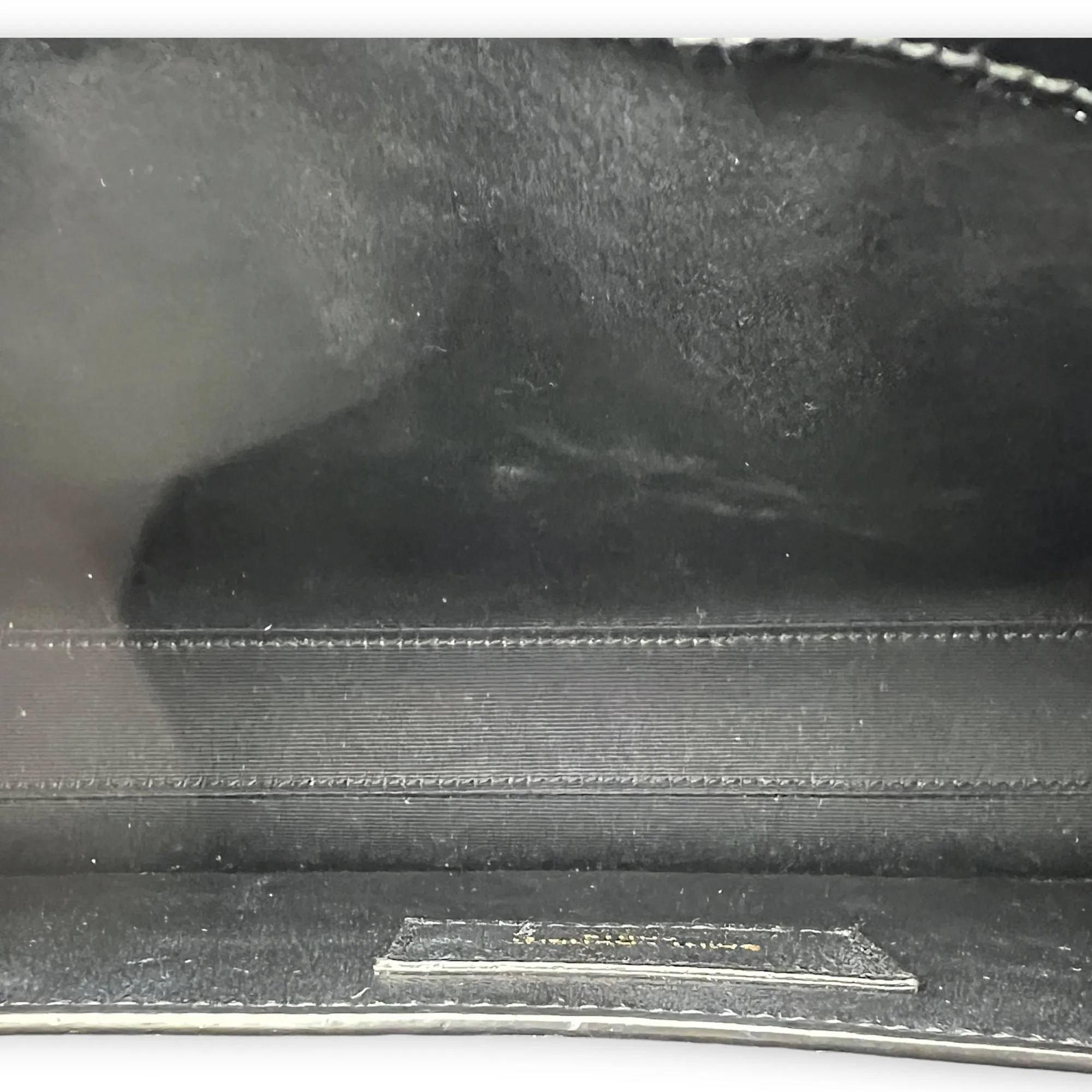 Manhattan Shoulder Bag Black in Crocodile Embossed Calfskin, Gold hardware